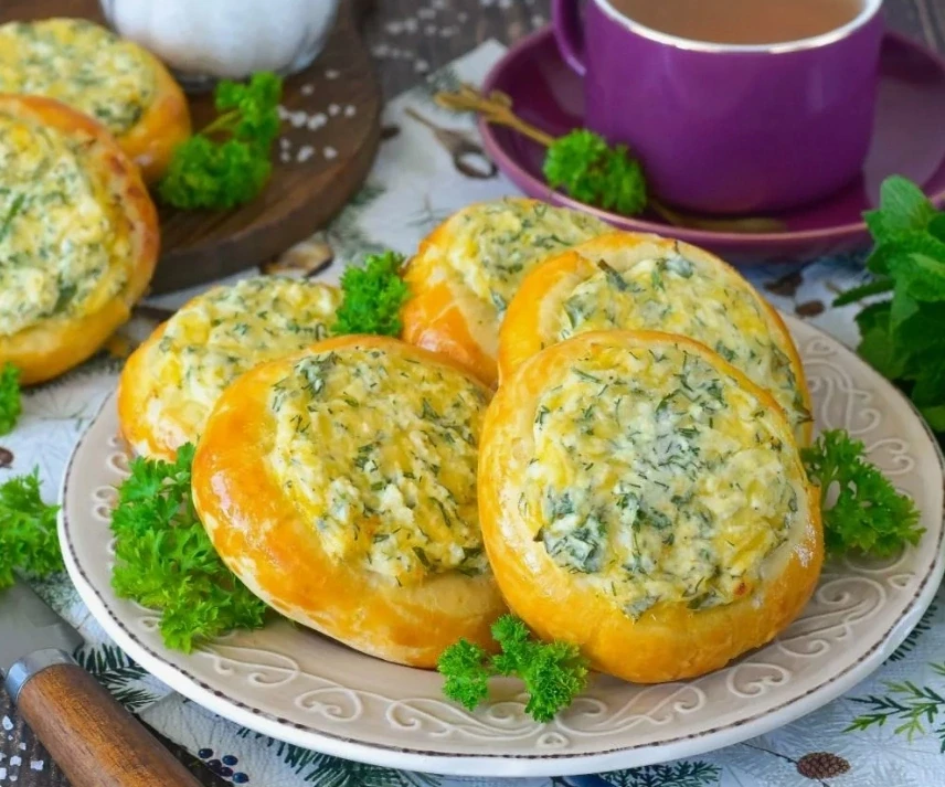 ЗАКУСОЧНЫЕ ВАТРУШКИ С СЫРОМ