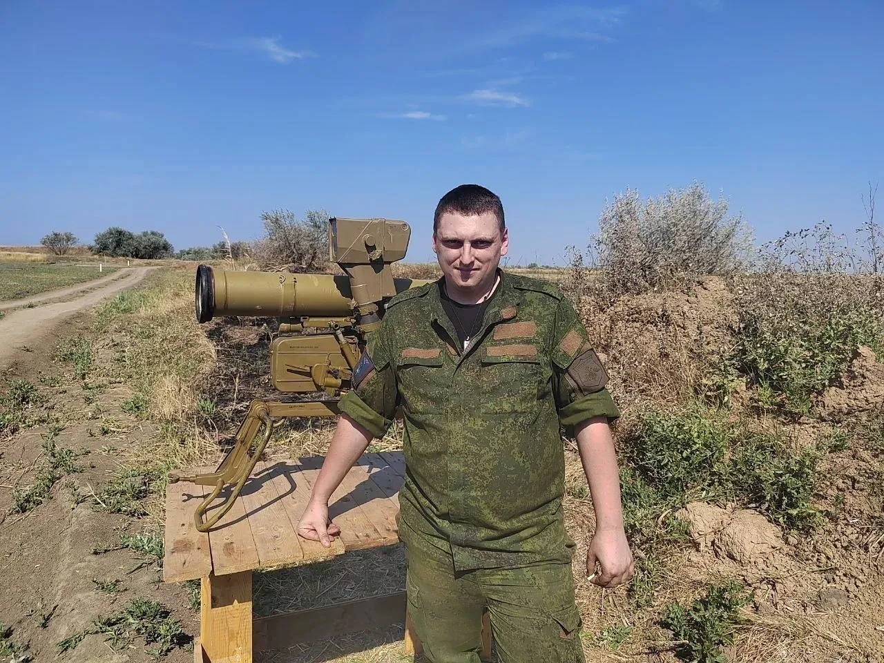 «Скажу ему спасибо за службу»🤝  Ветеран СВО Евгений Резник — один из тех людей в регионе, кто сразу 