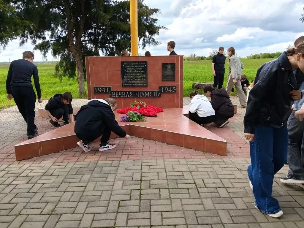 🇷🇺🕊️Традиционно в преддверии празднования Дня Победы учащиеся и педагоги МАОУ СОШ 31 приняли участие