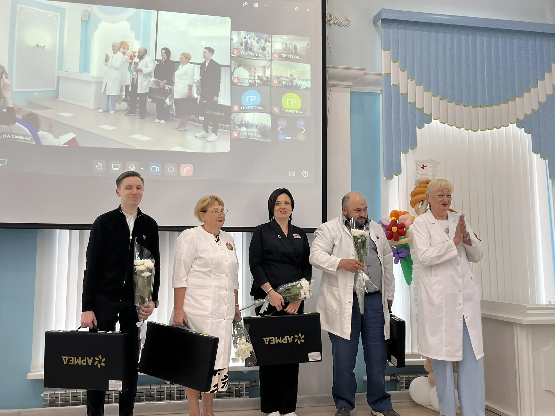 ❤️‍🩹Праздник тех, кто ежедневно стоит на страже здоровья!