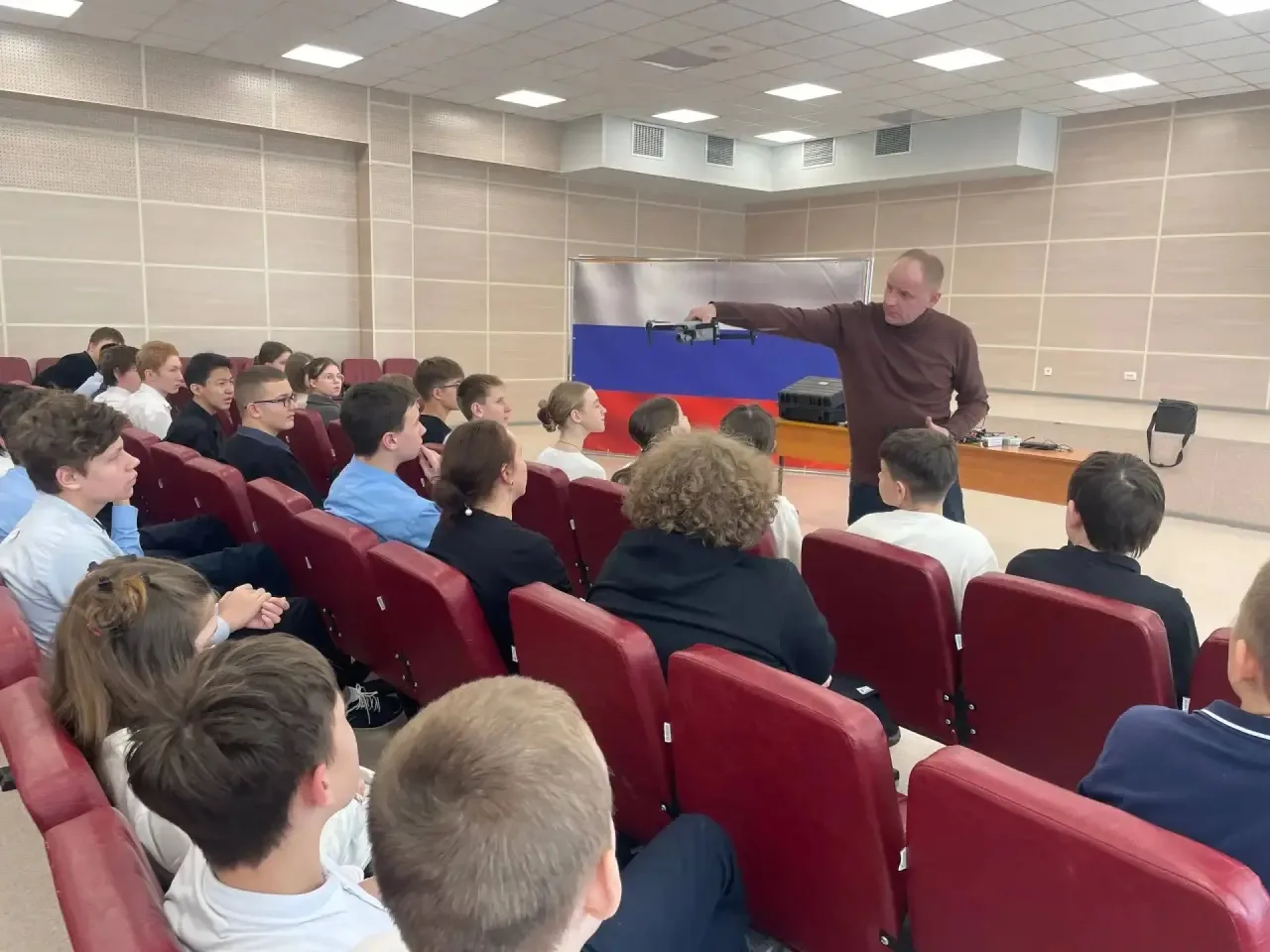 В Куровской школе №1 активно развивается одно из самых современных и востребованных направлений допо
