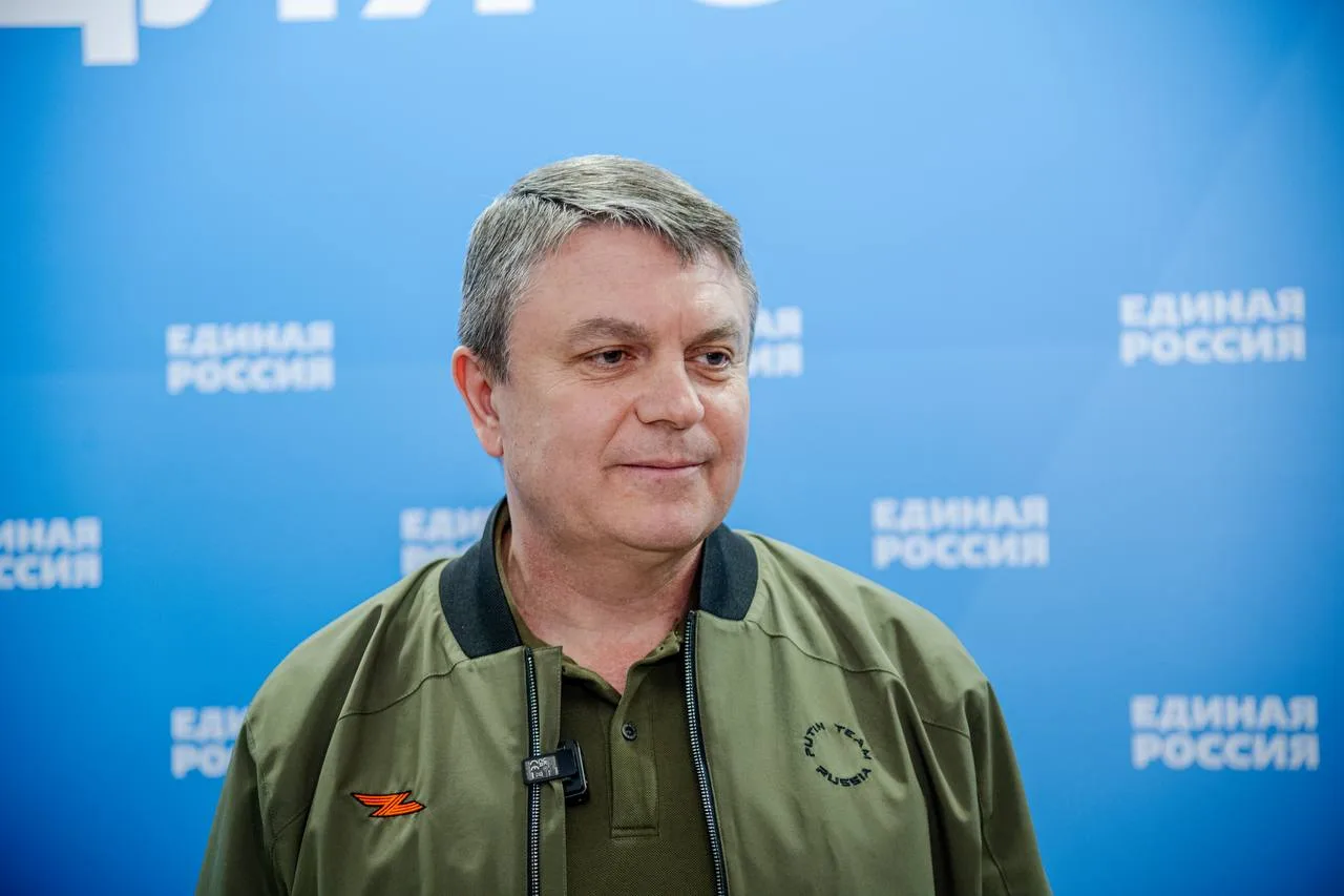 Вместе с региональной командой принял участие в окружном форуме партии «Единая Россия» в Ростове-на-