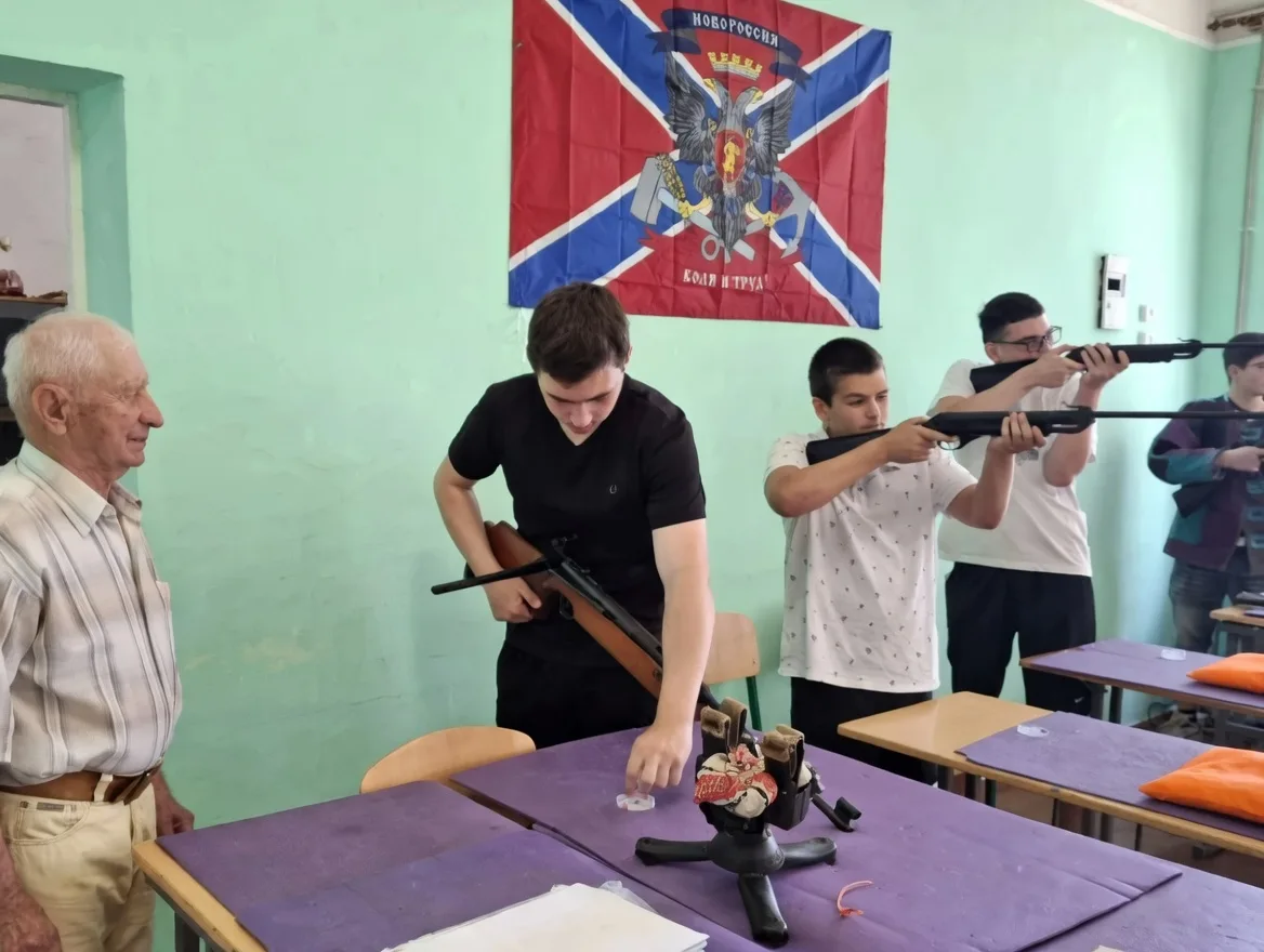 В Скадовске прошла матчевая встреча по пулевой стрельбе
