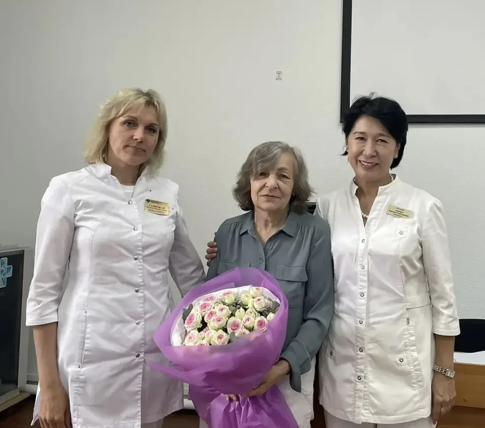 Сегодня свой 80-летний юбилей отмечает врач-рентгенолог ГБУЗ «СКИБ» Варнавская Татьяна ...
