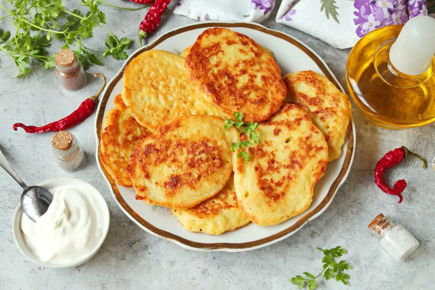 Картофельные драники с кабачковой начинкой