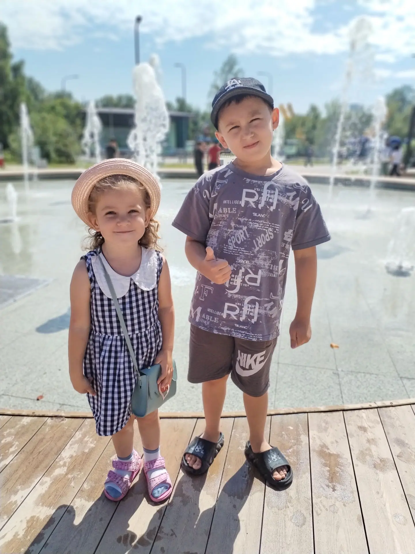 🎉 Ура, выходные! 🥳