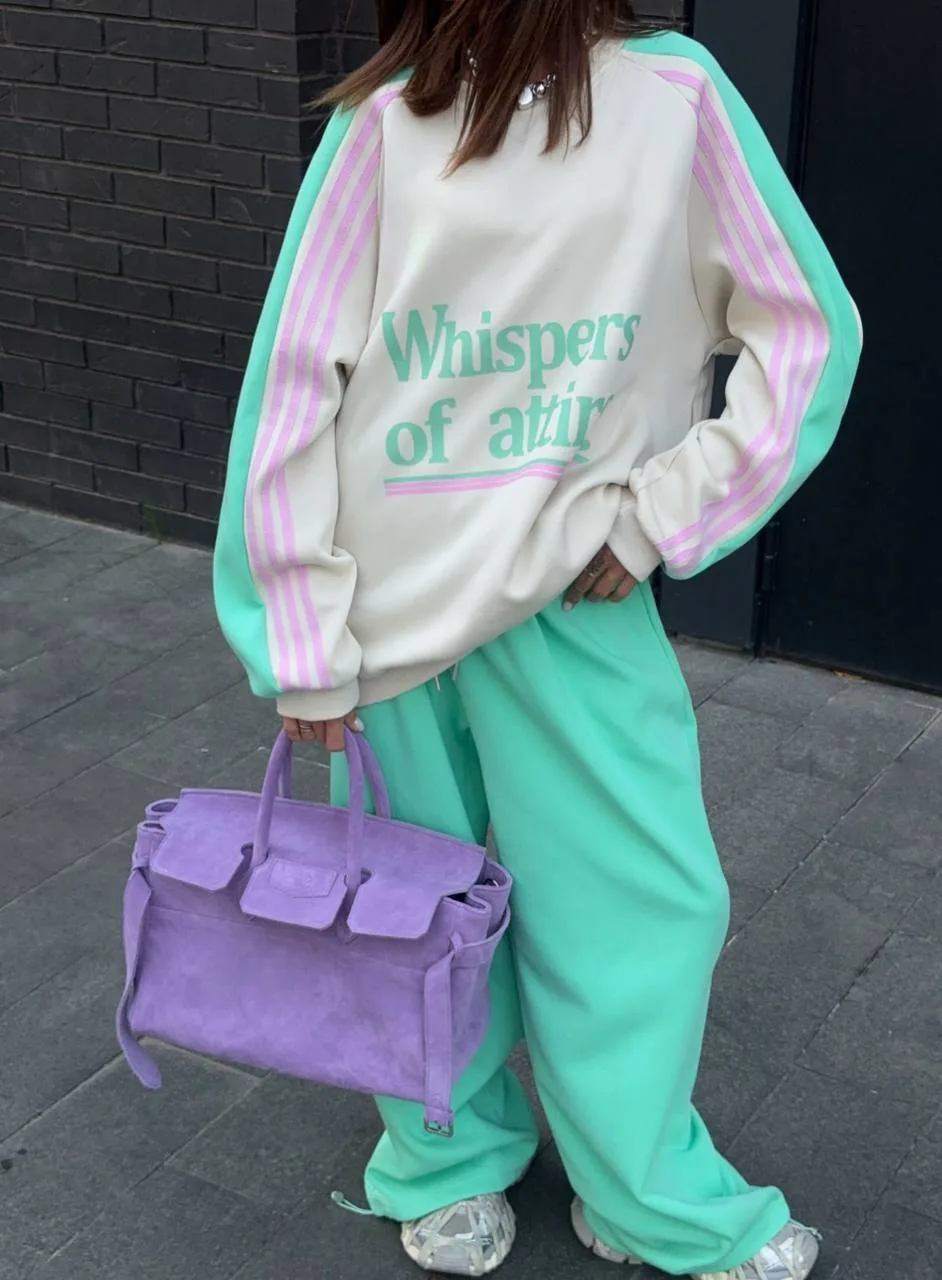 New Drop Sport костюм 💙

Яркий костюм-двойка в стиле sport chic с трендовым oversize силуэтом. Мягк