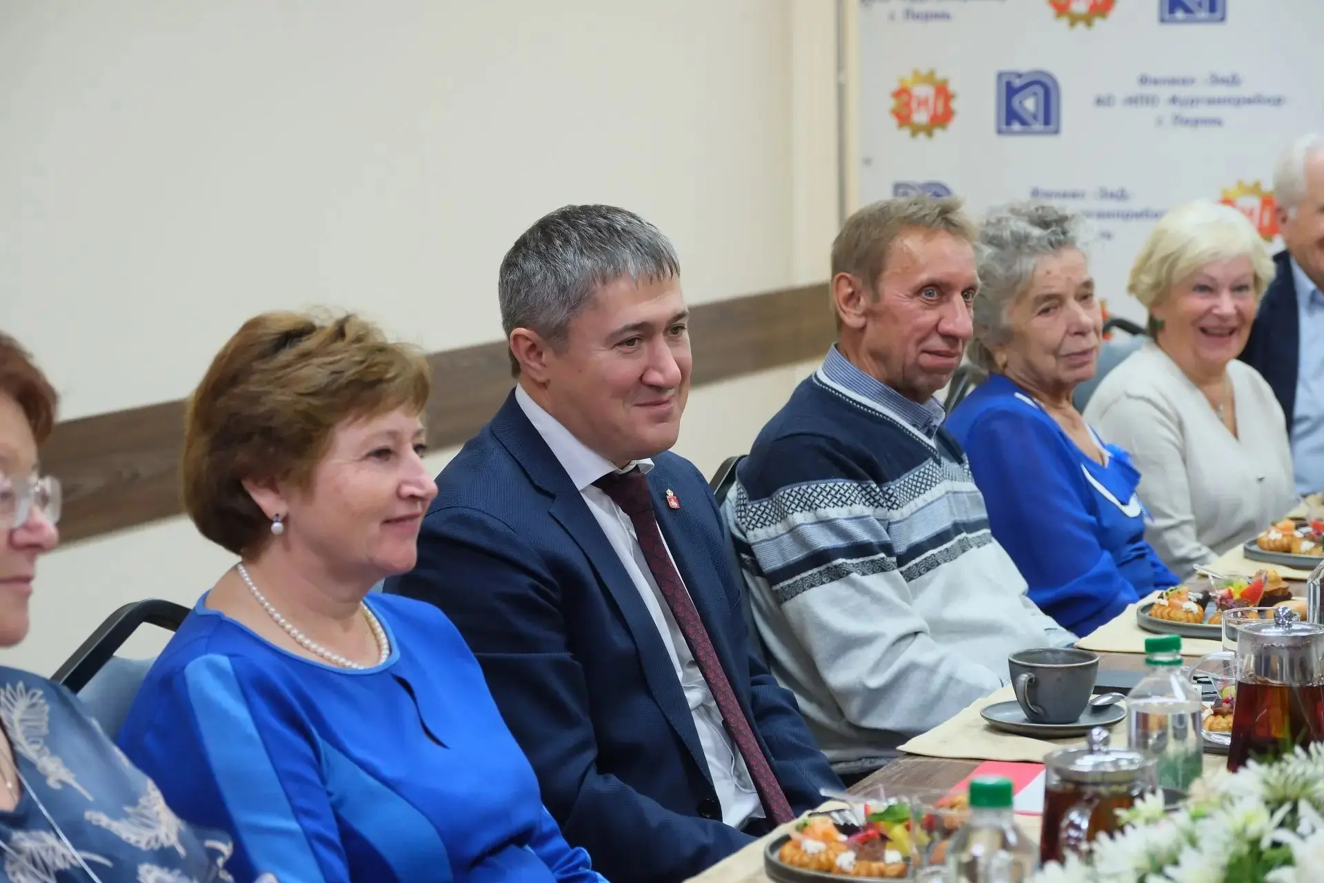 Дмитрий Махонин встретился с ветеранами промышленных предприятий Прикамья