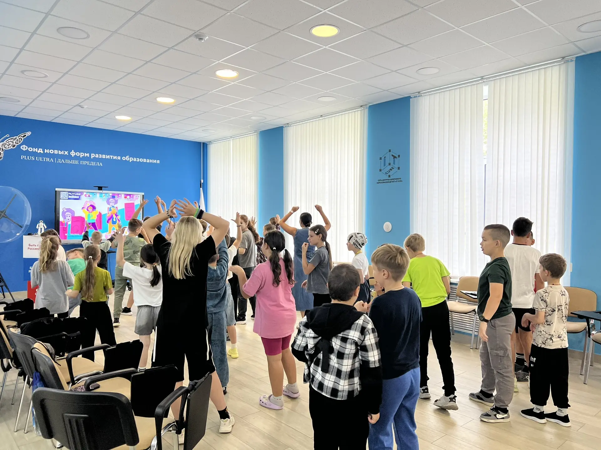 📐 Восьмой день в «АЙТИ-кубе»: Башни выше, схемы сложнее, а мультфильм оживает!