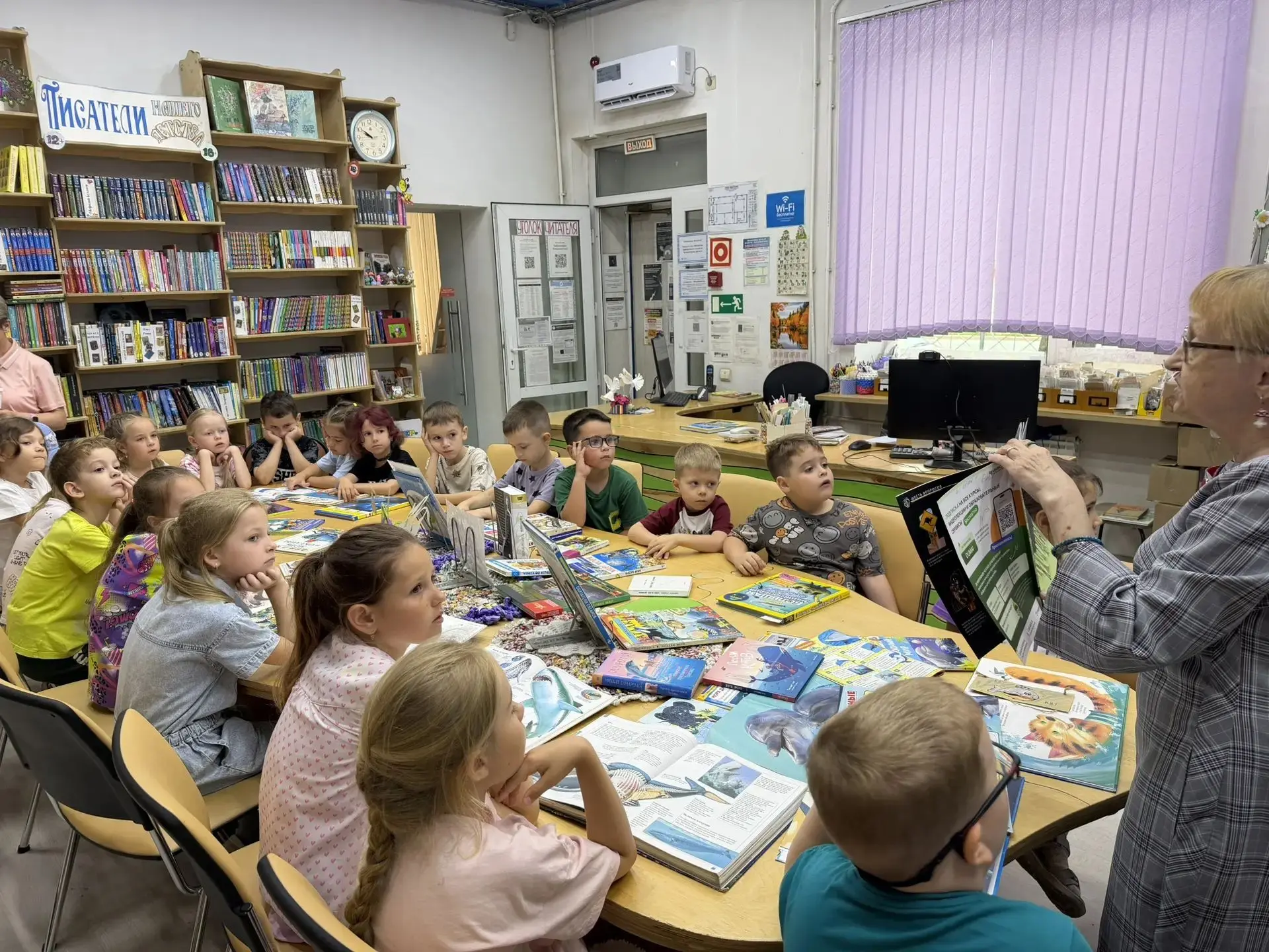 В нашей детской библиотеке — настоящий праздник моря! 🌊🐋

Дошколята узнали удивительные факты о ки