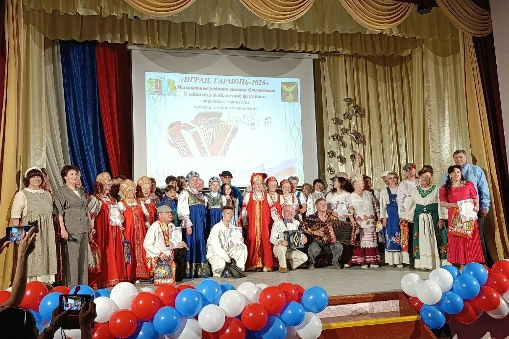 Играй, гармонь – 2026»: "Луговчаночка" на юбилейном фестивале в Палехе!
5 июня в Доме культуры посёл