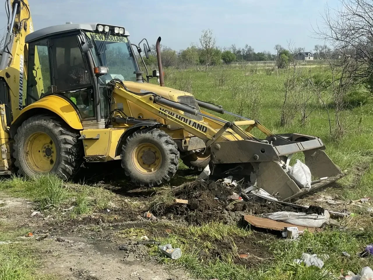 В Майкопе ликвидировали очередную стихийную свалку  В рамках Всероссийского субботника и республикан