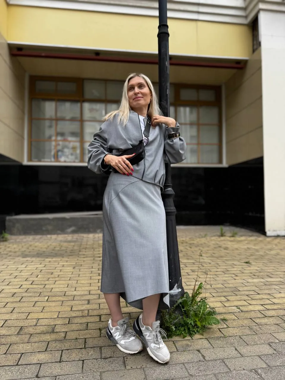 🌑Лёгкость и динамика в благородном сером

Бомбер
Цена: 18 880₽
Размеры: 44, 48

Юбка
Цена: 11 530₽
