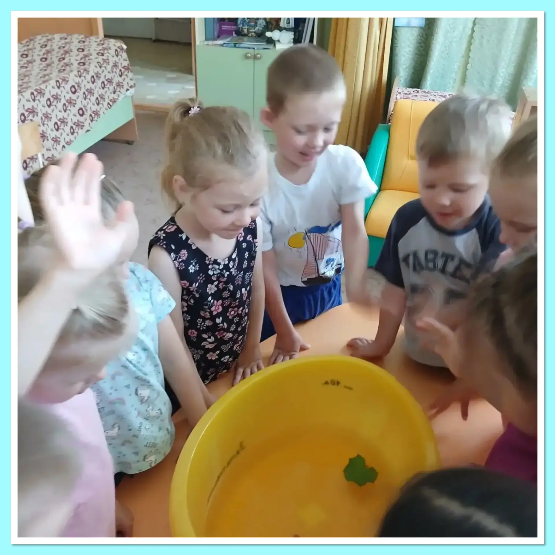 День воды» в группе «Непоседы»

 💦В увлекательной форме рассказали ребятам о важности воды — для че
