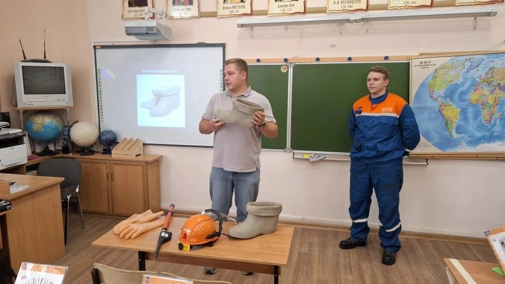 В Центре образования №2 имени Короленко В.Г. продолжаются мероприятия в рамках месячника безопасност