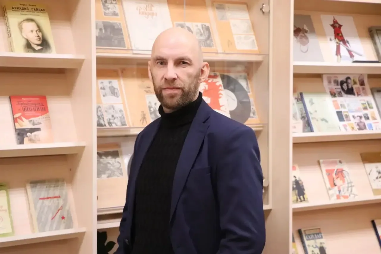 Подвели итоги литературной премии имени Роберта Рождественского. В этом году она присуж...