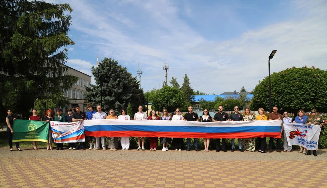 Мира, счастья, процветания, Родина моя!