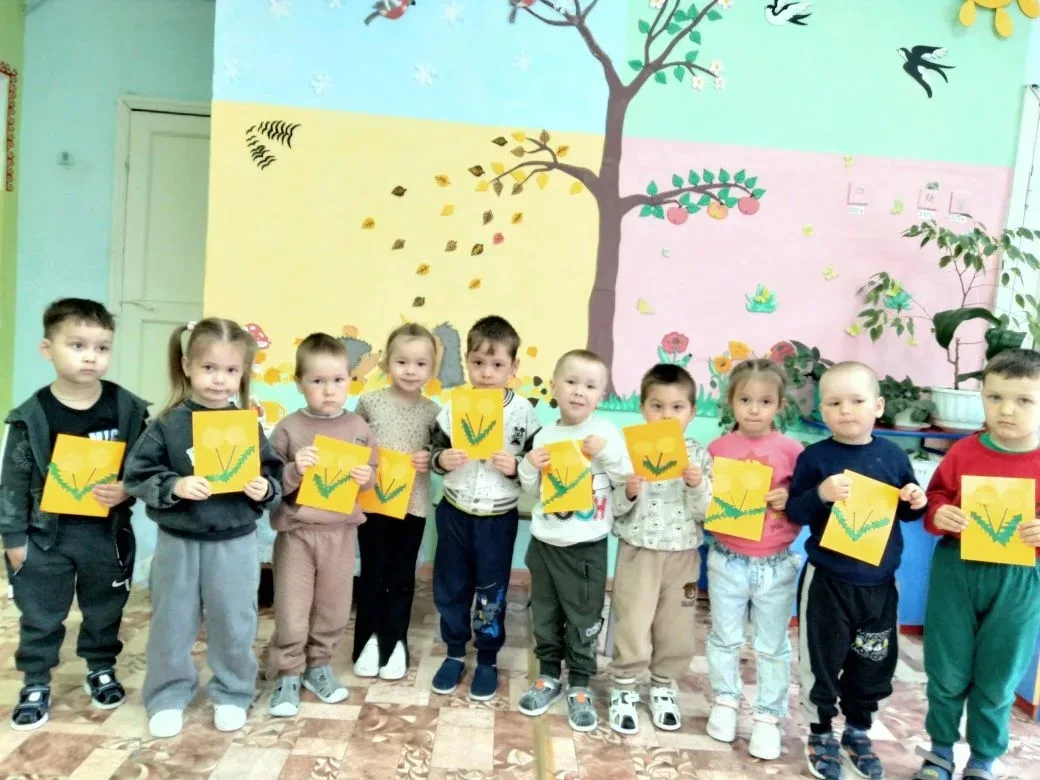 Уронило солнце.