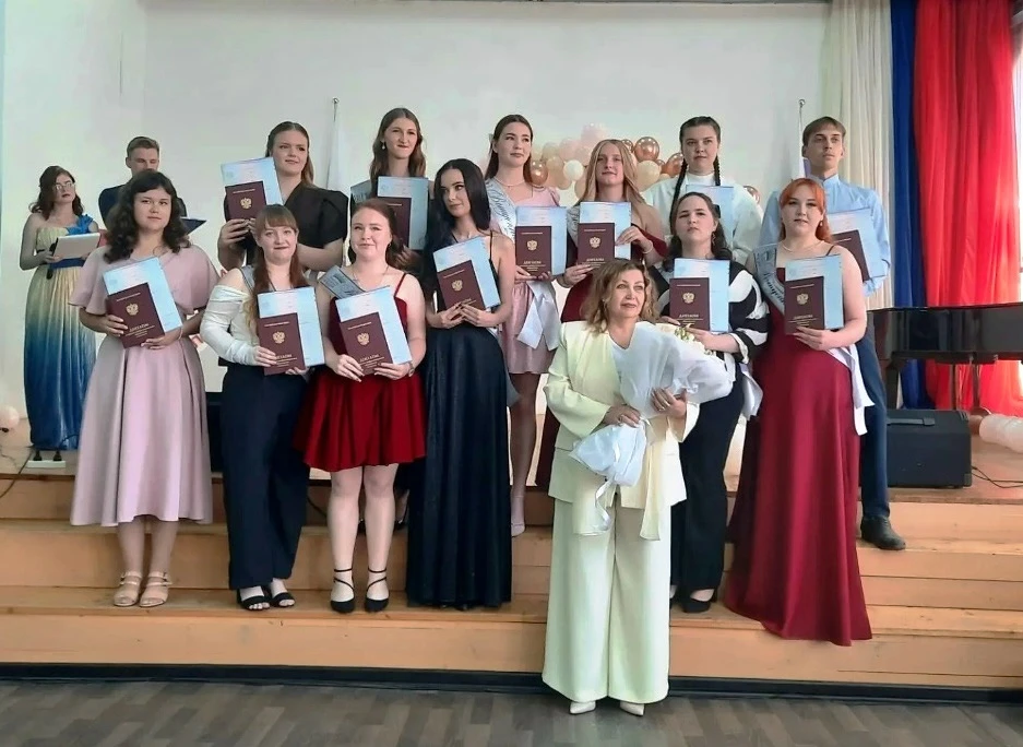 Дипломы вручены, двери открыты: Выпуск 2026 года прощается с колледжем!
 
30 июня в колледже состоял