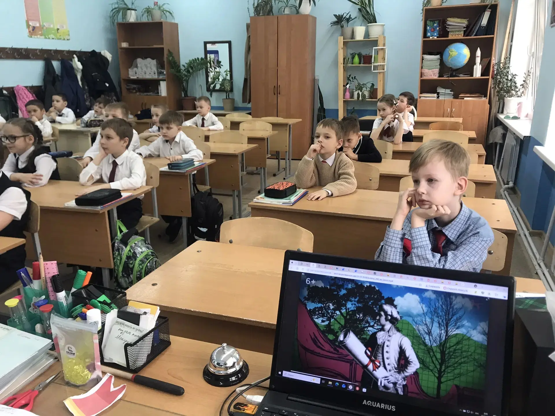 🇷🇺 Сегодня в нашей школе прошло очередное занятие из цикла «Разговоры о важном». Тема встречи объеди