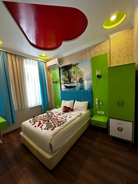 HOTEL MEGARON 3* — БЮДЖЕТНЫЙ ОТЕЛЬ В СТАМБУЛЕ С ХОРОШИМИ ОТЗЫВАМИ