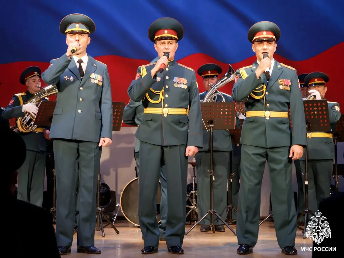 🔥МЧС России запускает всероссийский челлендж «Сила России – в единстве народов!»   В рамках празднов