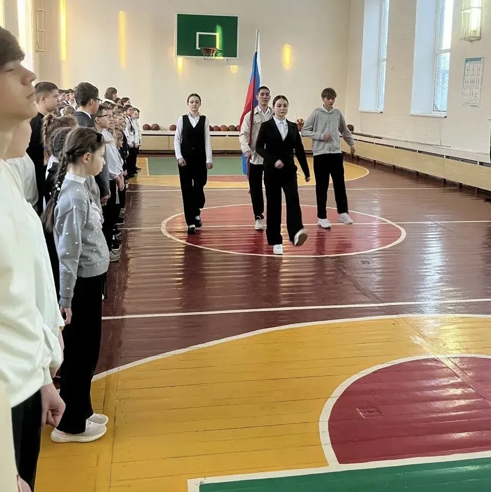 #СШ12_СталинградскаяБитва #СШ12_ТоржественныйРазвод #СШ12_ПомнимЧтимГордимся  📚 🔥 Сталинград: 200 дн