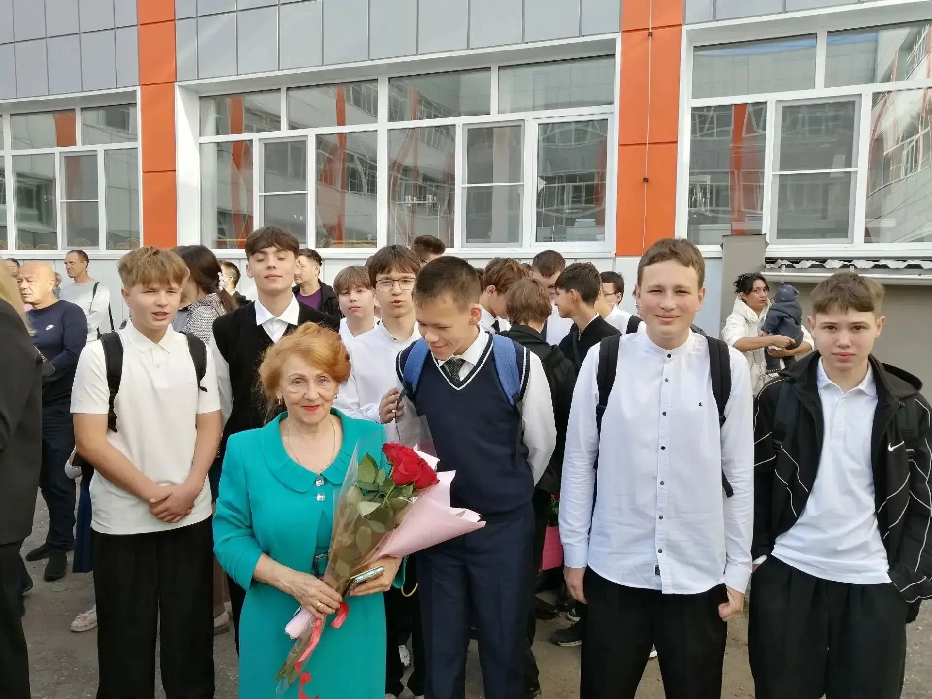 Уважаемая, Людмила Александровна!