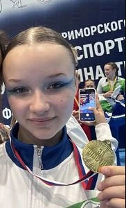 Поздравляем ученицу 5Б класса Анну Анохину в дебютом на соревнованиях регионального уровня.
В этот р