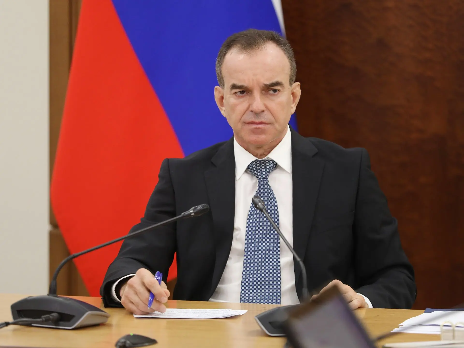 🏢Сегодня Губернатор Вениамин Кондратьев провел краевое совещание по развитию сети региональных авто