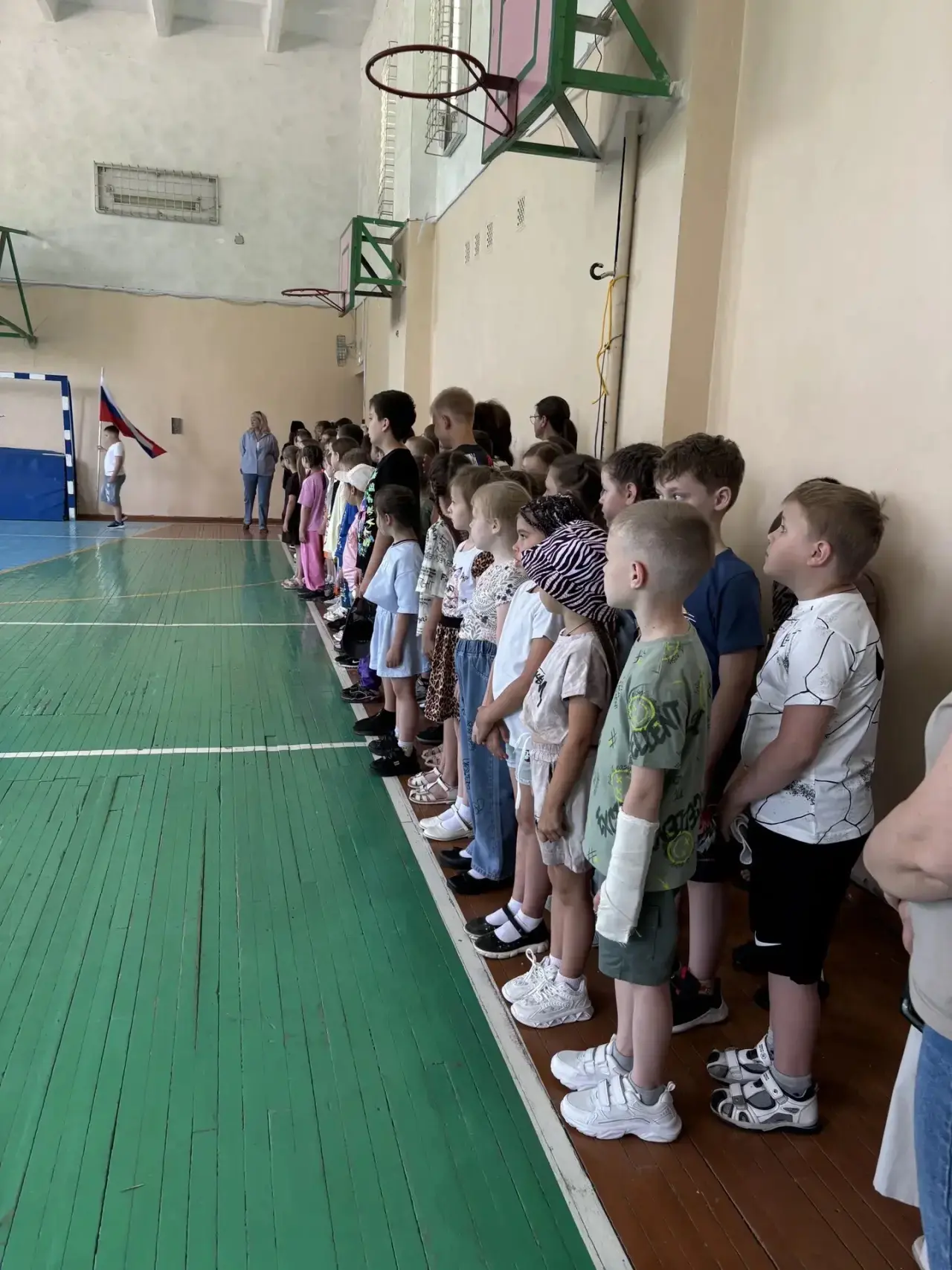 🌟 Первый день в пришкольном лагере: старт знакомства и творчества!

🎉 15 июня в нашем пришкольном 