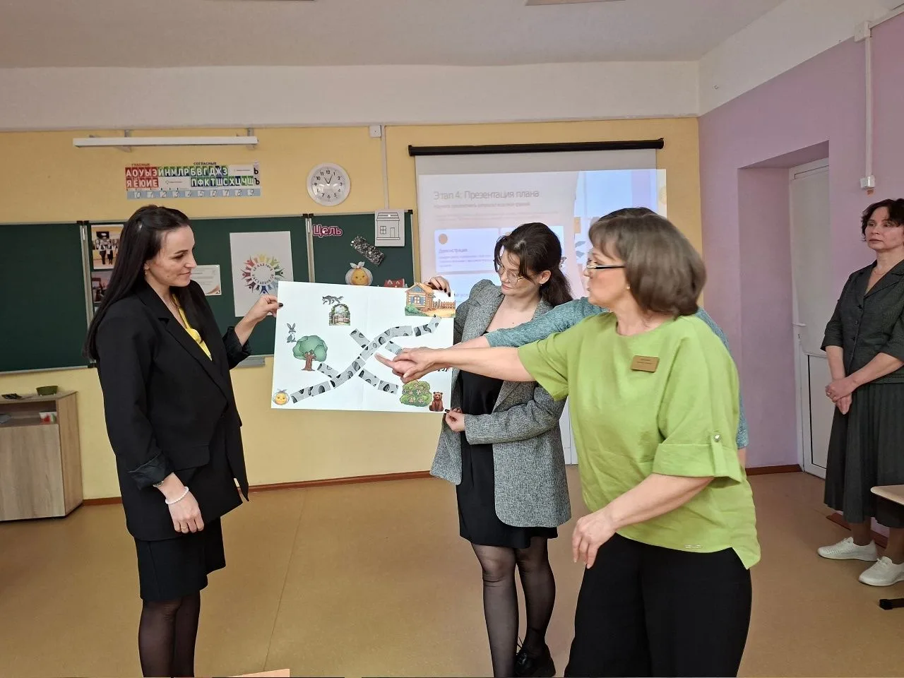 Победа в «Академии наставников»!   Команда нашей школы стала победителем муниципального конкурса. Эт