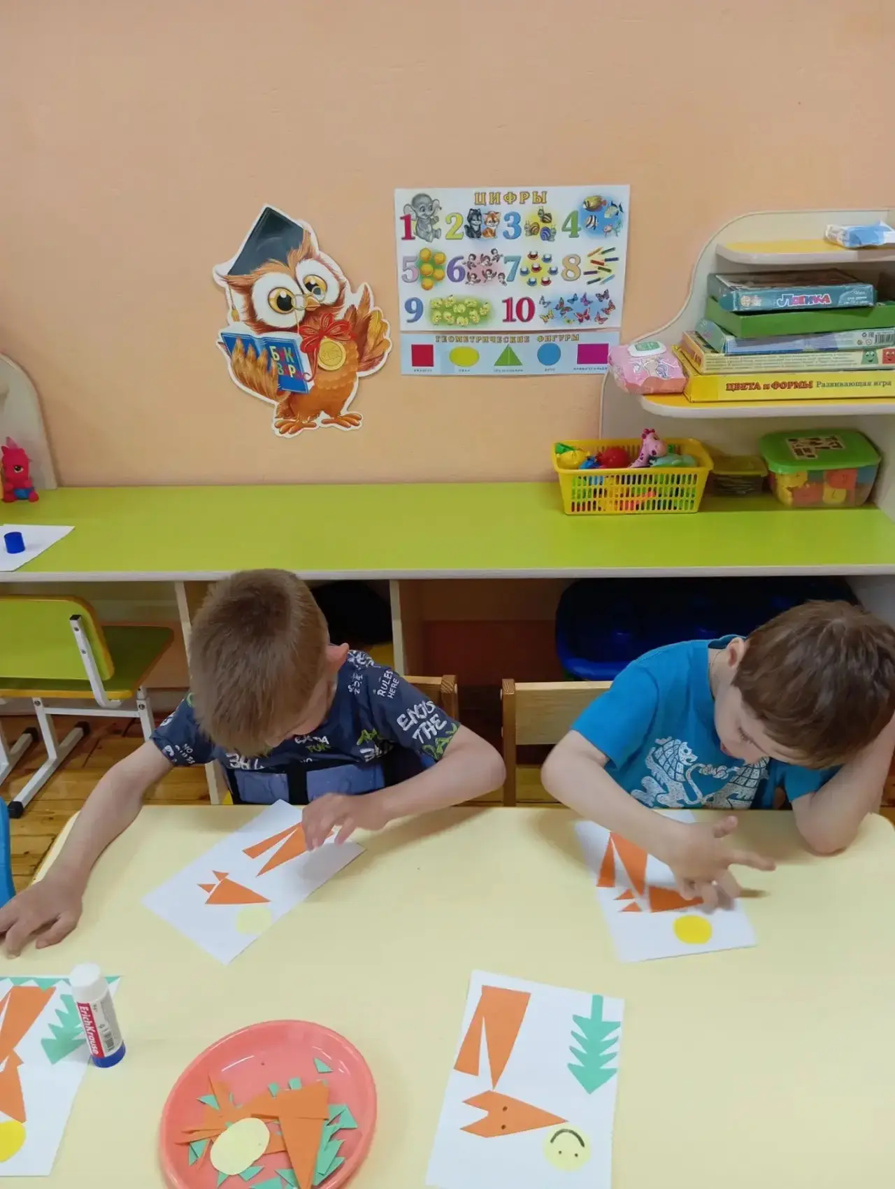 В нашей уютной и яркой группе сегодня царит особая атмосфера — здесь оживает русская народная сказка