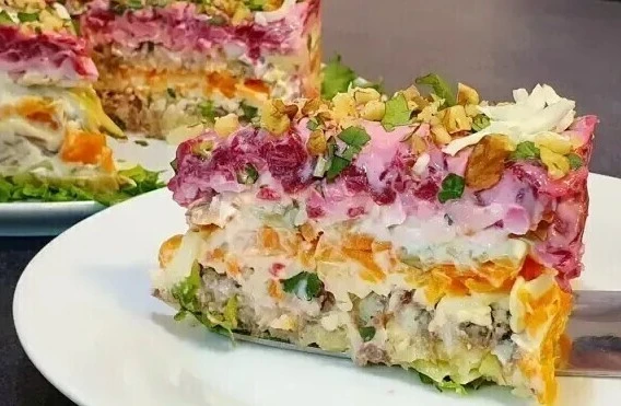 ГУШТЛИ - МЯСНОЙ САЛАТ