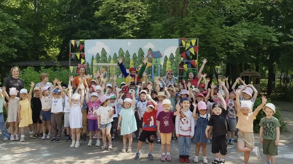 🇷🇺 День России 

☀️В преддверии Дня России, который ежегодно отмечается 12 июня, в нашем дошкольно