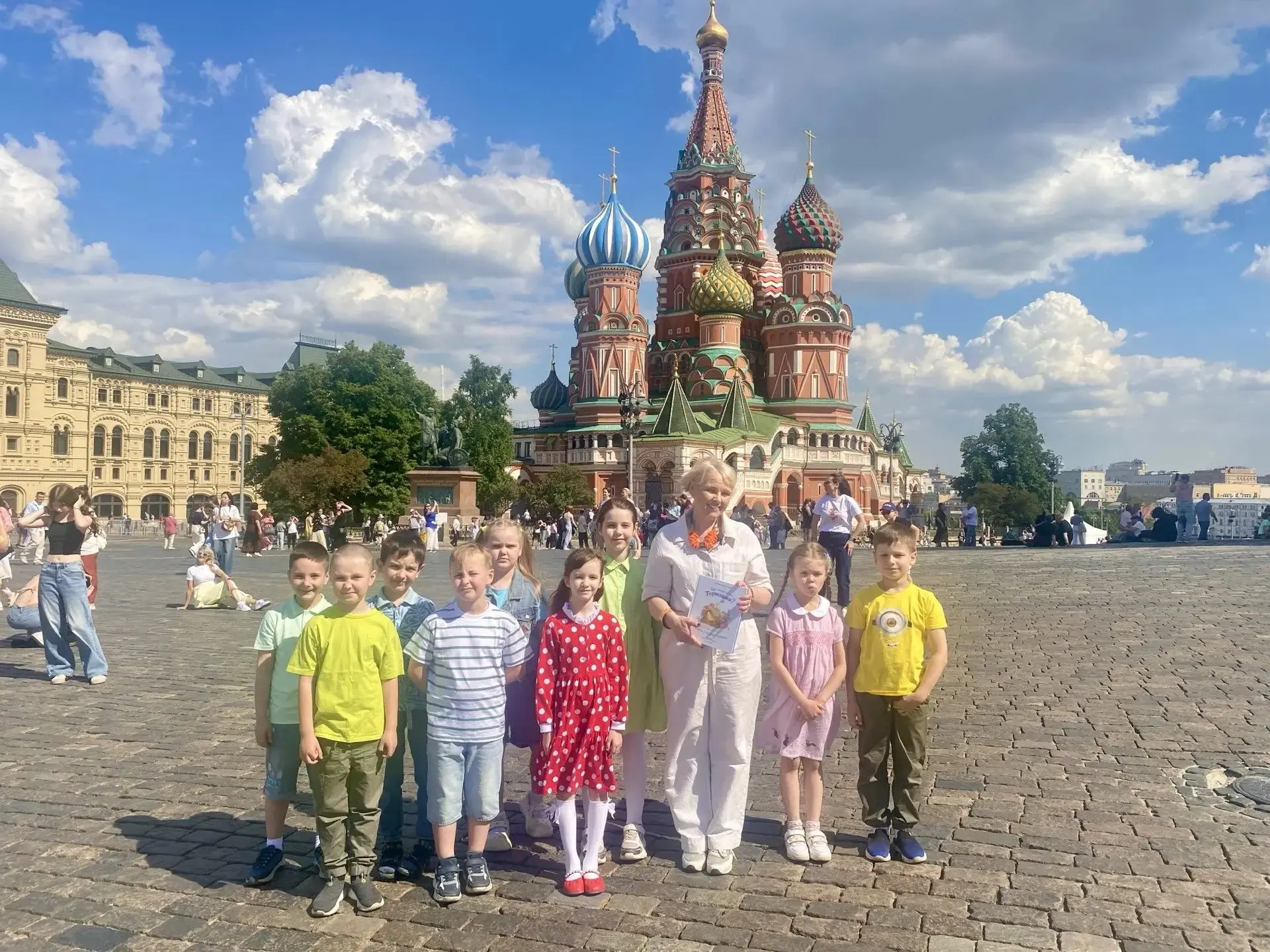 📚 Встреча с поэтом, которая перевернула всё с ног на... тормашки!

📝 На XII Книжном фестивале «Кра