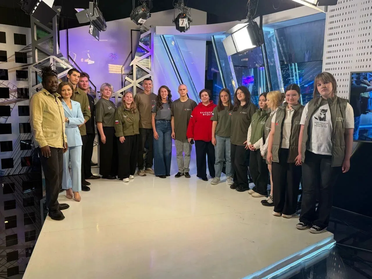 📺 Добро в эфире!

24 июня команда Молодёжки Народного фронта побывала в эфире ГТРК, где рассказала 