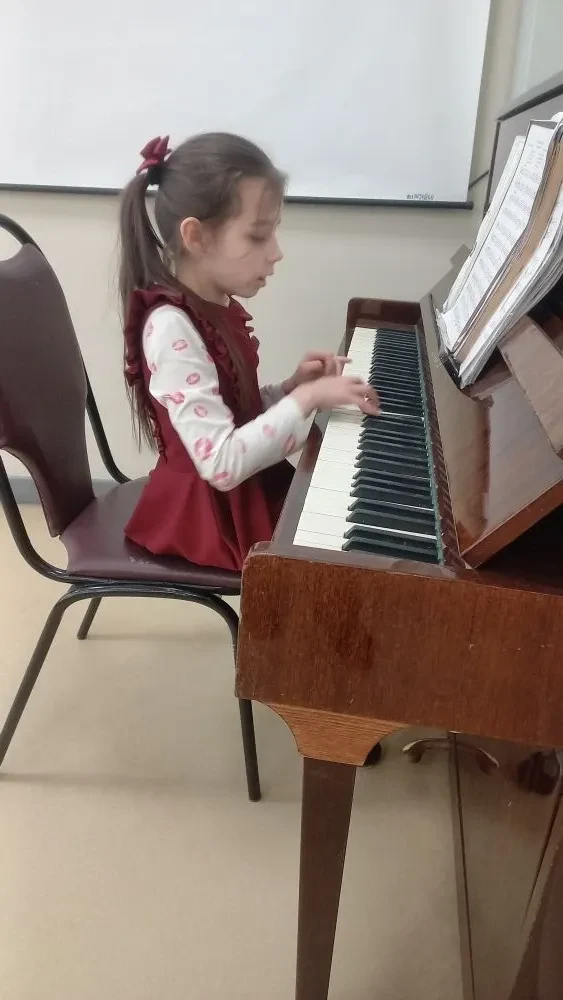 Музыка и развитие ребёнка.   🎹В процессе занятий музыкой развиваются важнейшие эмоциональные, интелл