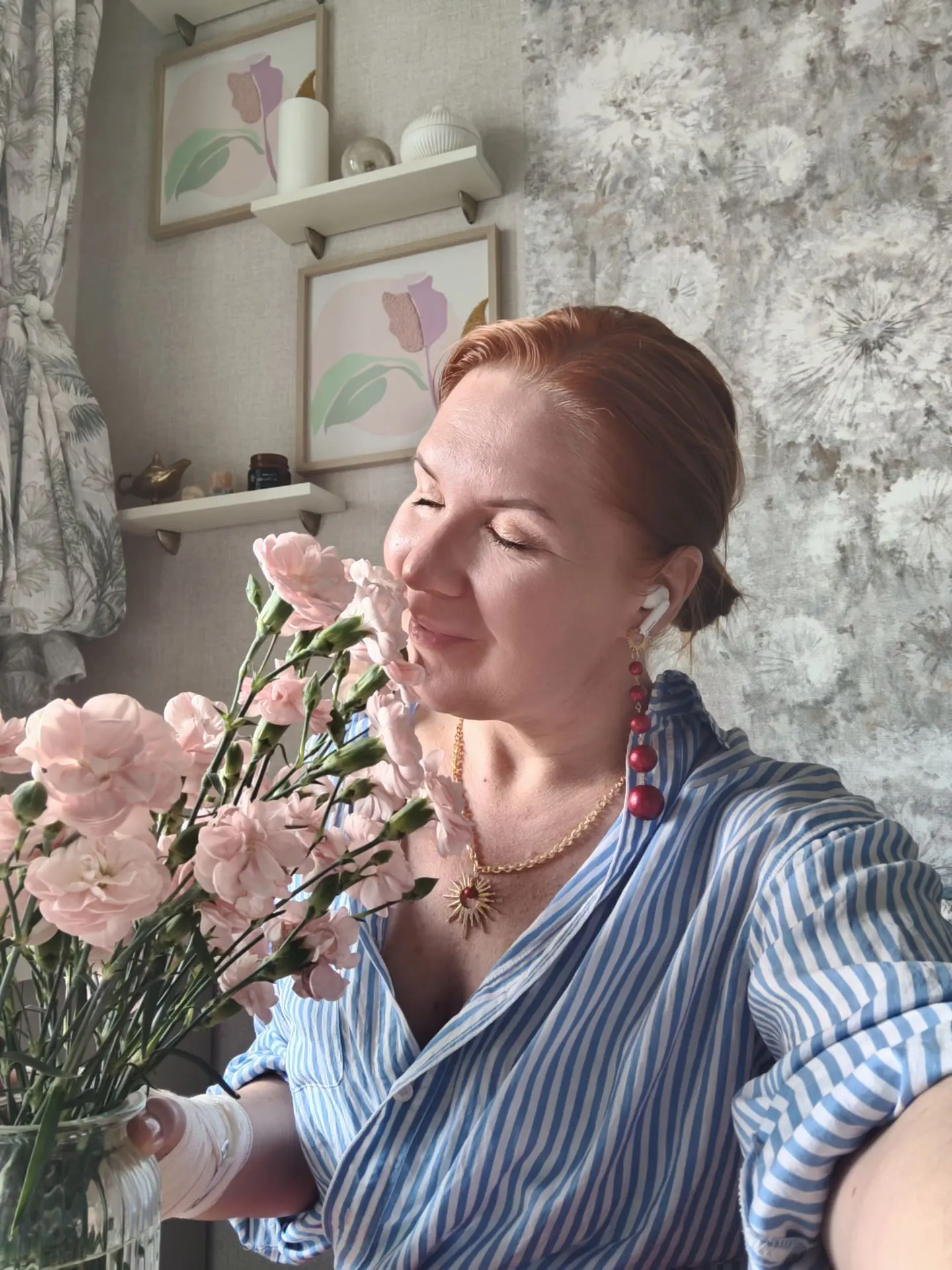 Провела в клубе "С-начала Я" практику на обрезание связей с бывшими.