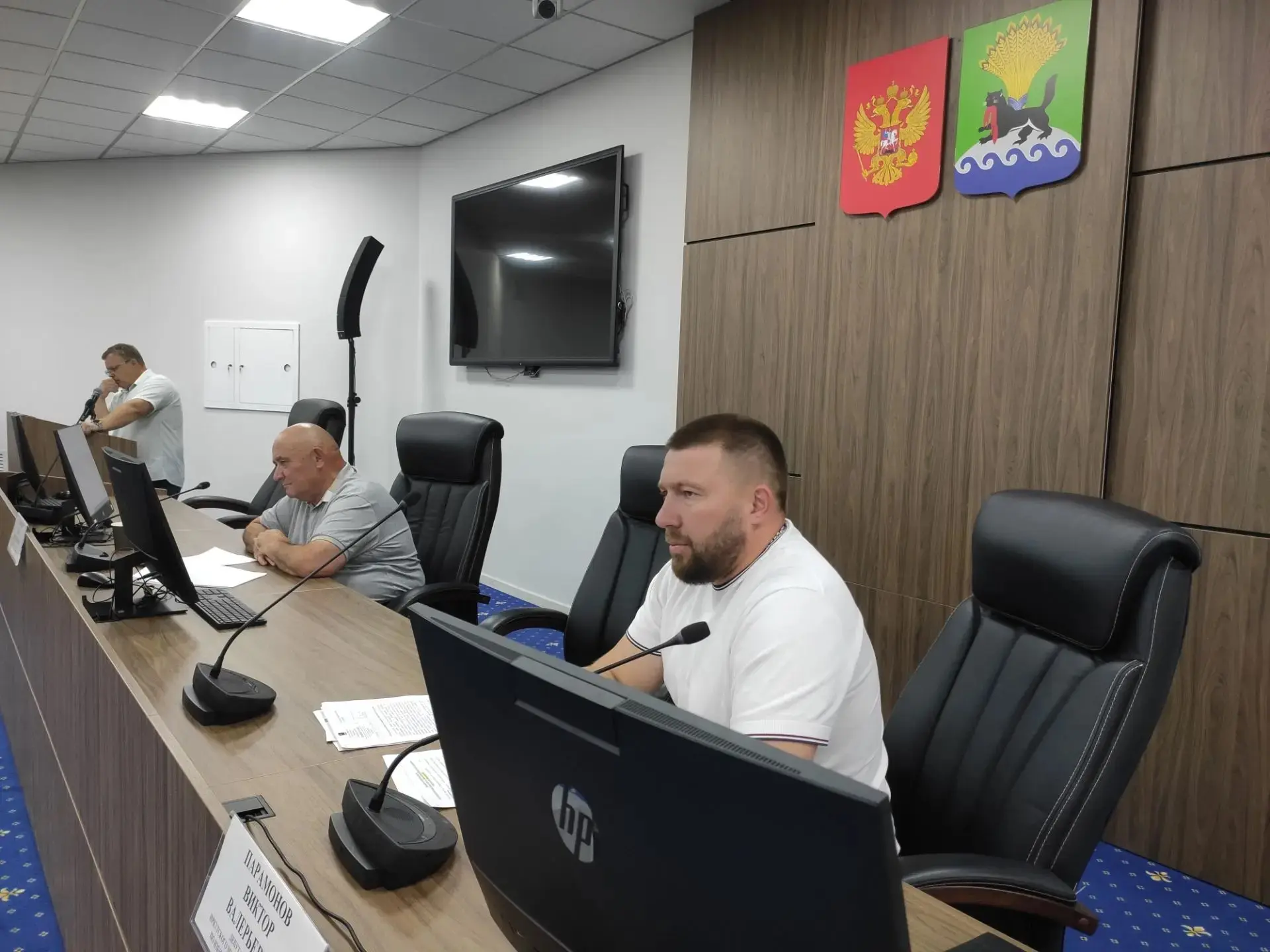 В окружной Думе продолжается нормотворческая работа, продиктованная прошедшей реформой ...
