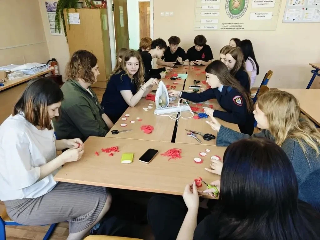 7 мая в преддверии Дня Победы в  Подмосковном политехническом колледже прошёл мастер-класс по создан