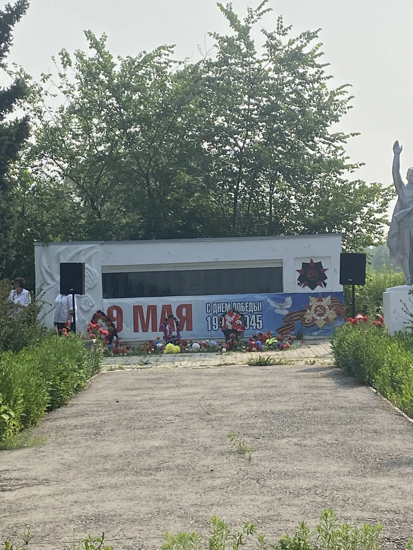 Сегодня — 22 июня 🇷🇺🕯️
Это день боли и скорби, день памяти и гордости. В этот день мы вспоминаем 