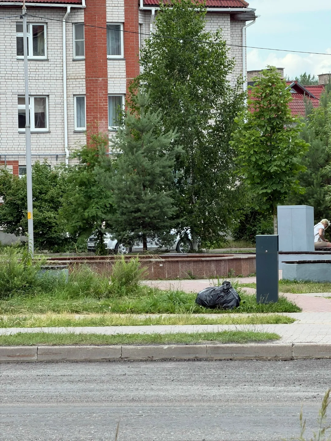 В Псковском фонтане совсем закончилась водичка? 
Там и так плевок был, а не фонтан 
А теперь совсем 