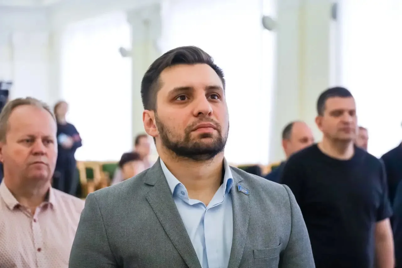 На Всероссийском приёме граждан ЛДПР ко мне обратились жители домов №17 по улице Осипенко в Луганске