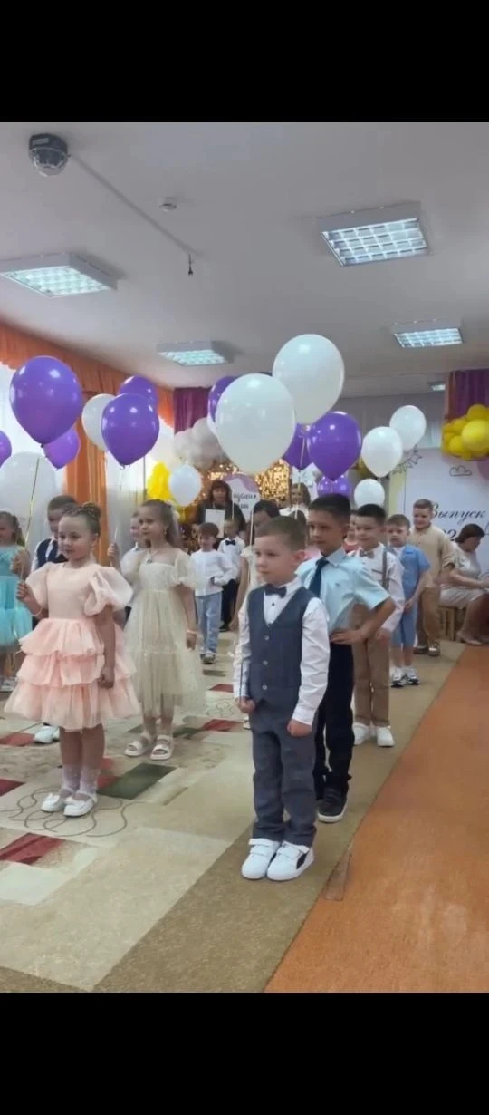 Сегодня в стенах нашего сада особенная тишина, пронизанная эхом детского смеха и легким...