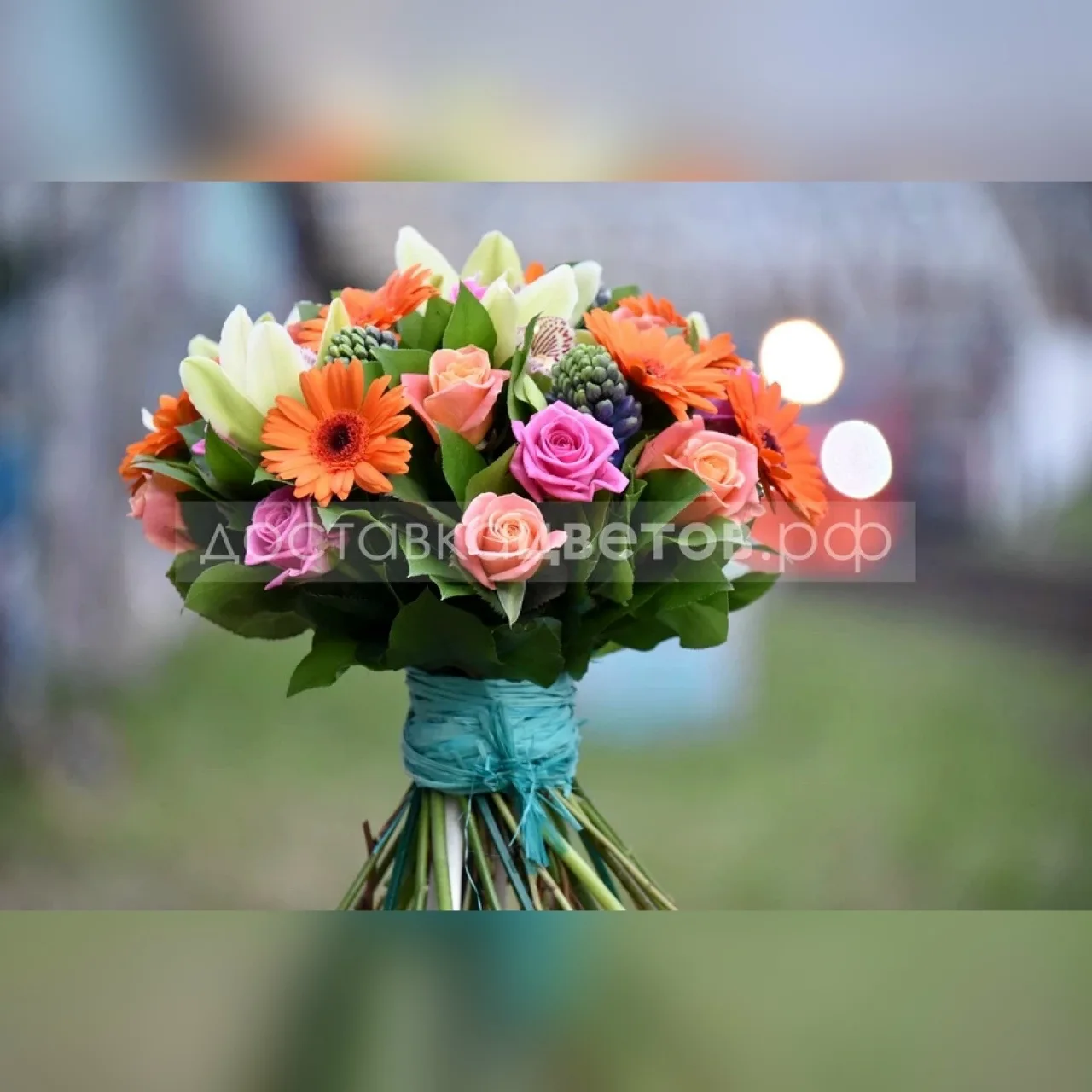 💐
Цветы — это важная часть нашей жизни. Они помогают выразить чувства не произнося ни слова, делают