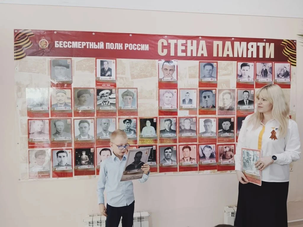 🇷🇺В преддверии 81-й годовщины Великой Победы в нашей гимназии прошла акция «Портреты Победы» в рамка