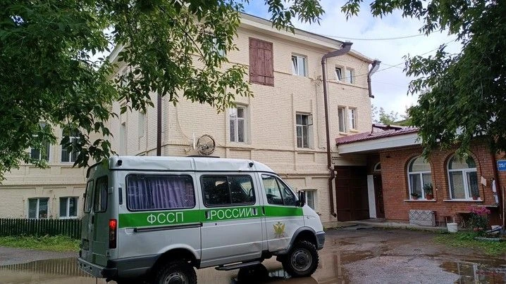 🏚 Собственник здания на ул. Крылова в Томске самовольно реконструировал дом, который я...