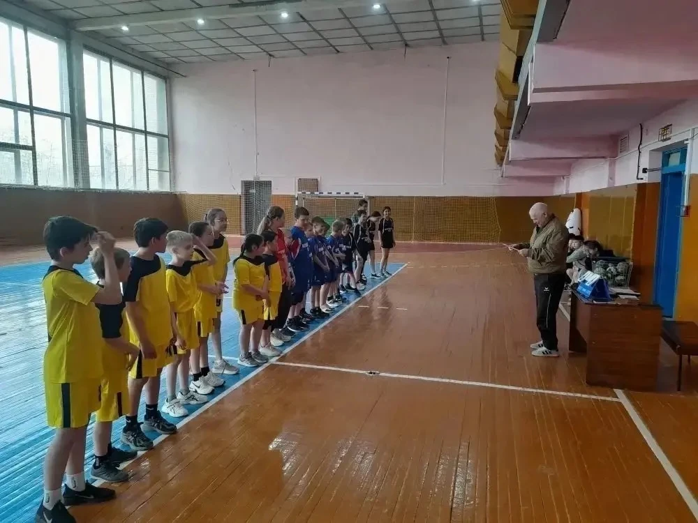 🏆  В СК «Олимп» определили сильнейших юных гандболистов.