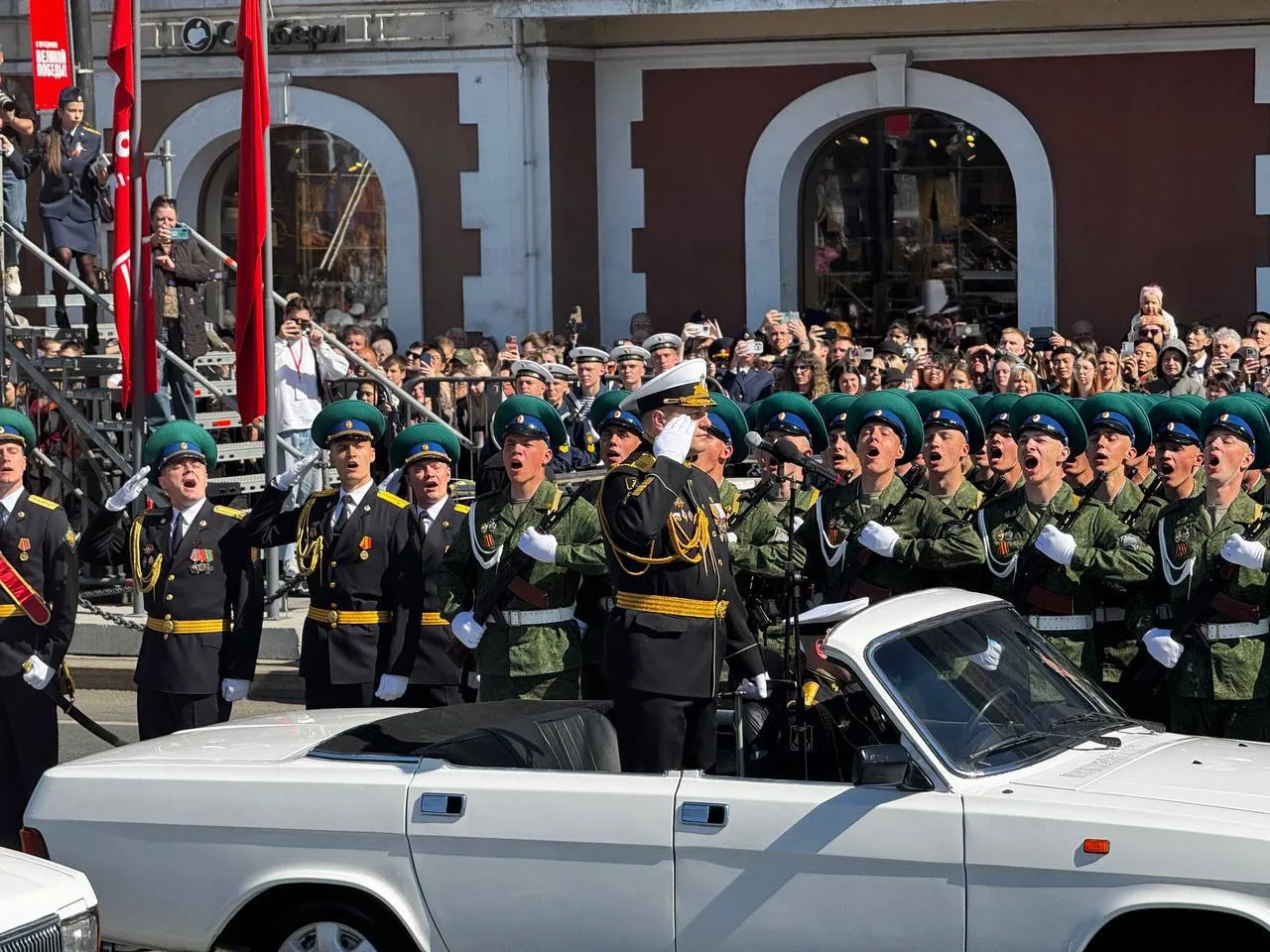 Парад Победы начался во Владивостоке ⭐️